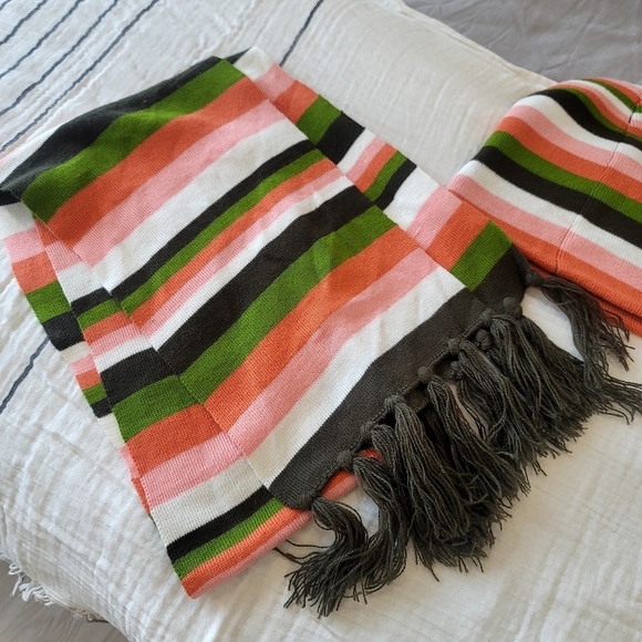 NEW Striped winter scarf and matching beanie - Picture 7 of 10